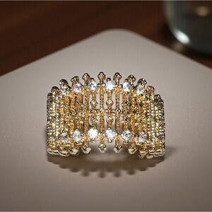 Elegant Gold Filigree Style Ring